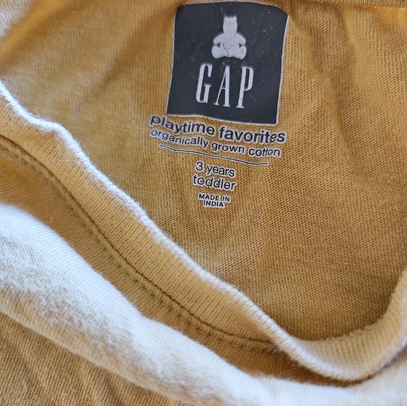 Gap Boxy Tee - Picture 2 of 2